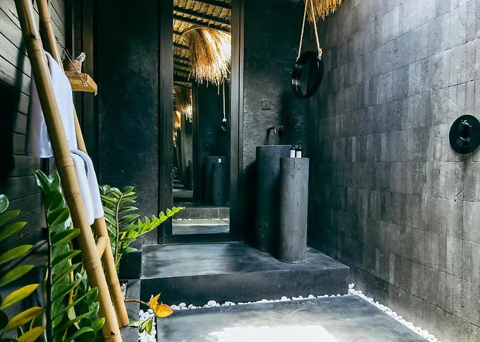 Hotel Onaya Bali - Adults Only 4*