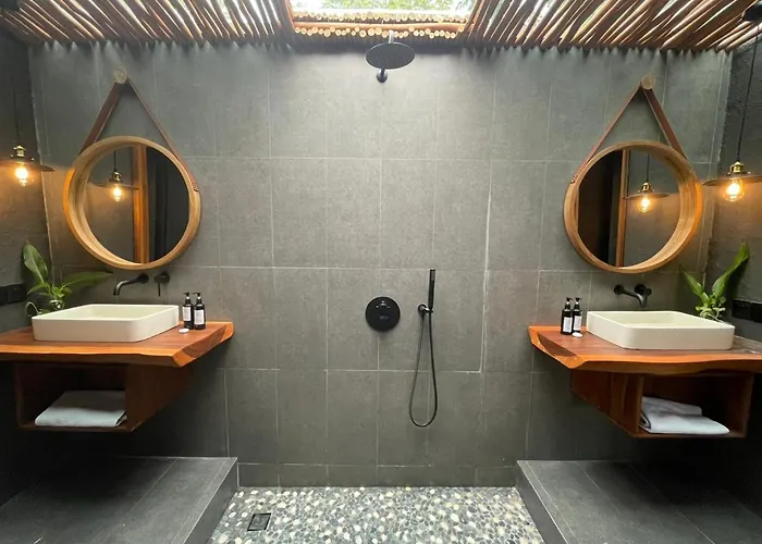 Hotel Onaya Bali - Adults Only 4*